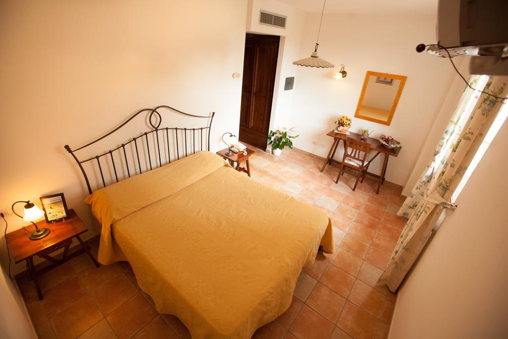 Agriturismo La Vecchia Fattoria Orte Zimmer foto