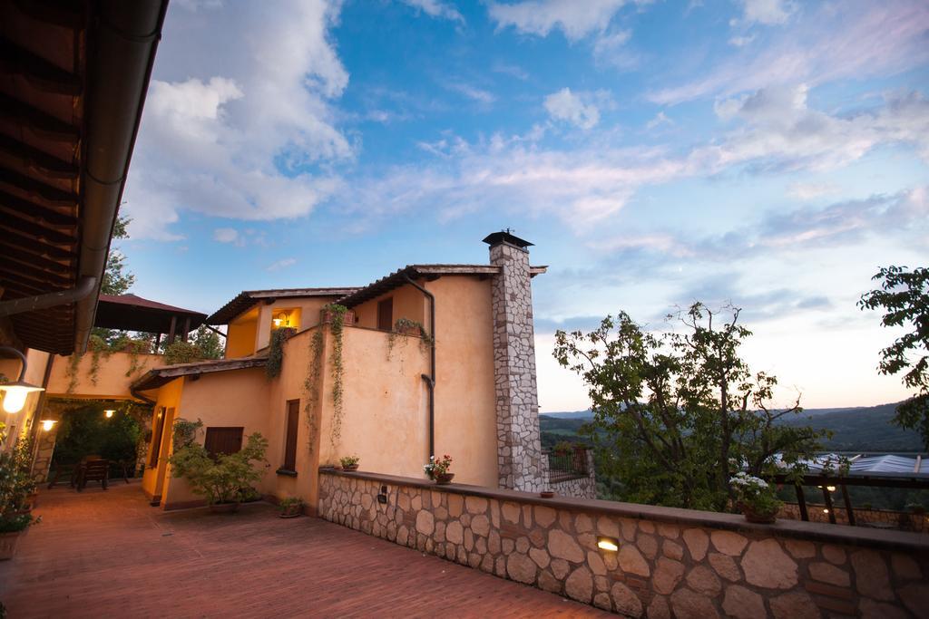 Agriturismo La Vecchia Fattoria Orte Exterior foto